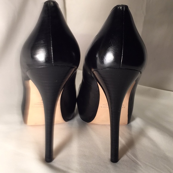 Max Studio designer heels - Picture 5 of 6